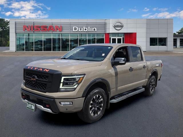 2022 Nissan TITAN