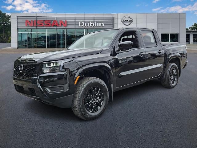 2026 Nissan Frontier Crew Cab SV in Super Black — front three-quarter view