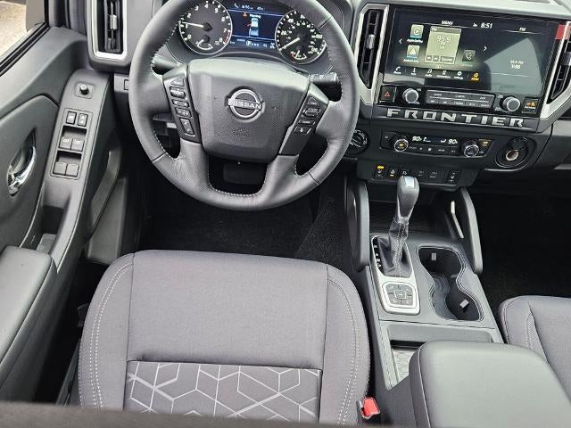 2026 Nissan Frontier — detail view