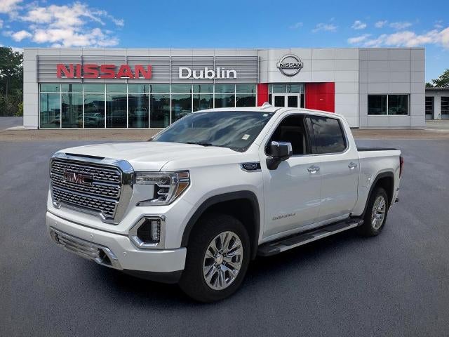 2019 GMC Sierra 1500 Crew Cab Short Box 4-Wheel Drive Denali in White Frost Tricoat — front three-quarter view