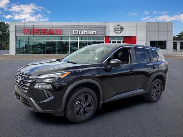 2026 Nissan Rogue SV in Super Black — front three-quarter view