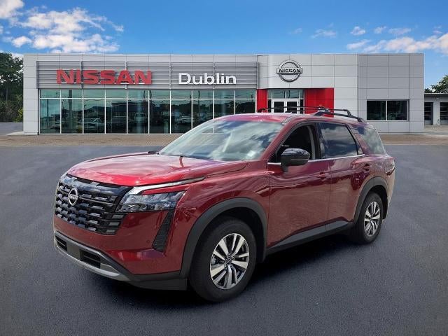 2026 Nissan Pathfinder SL in Scarlet Ember Tintcoat — front three-quarter view