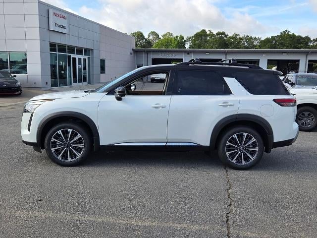 2026 Nissan Pathfinder — side profile view